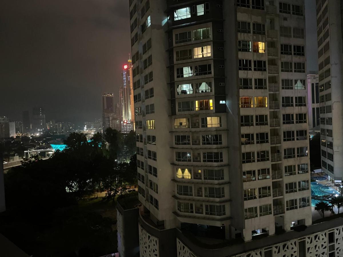 Mercu Summer Suite Klcc By Kuminshu Куала-Лумпур Екстер'єр фото